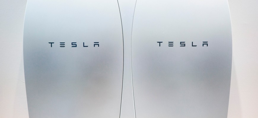 Meister Solar will bring inverter for Tesla battery Powerwall